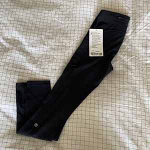 Lululemon Speed Up MR Tight 28”, size 4